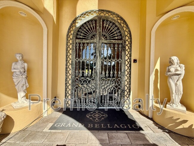 Building Photo - 2738 Via Tivoli