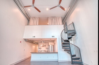 Building Photo - Liberty Abodes