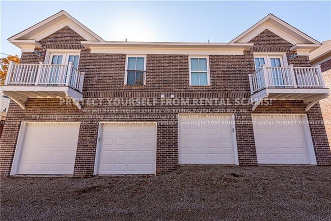 Building Photo - 1336 W Cleveland St