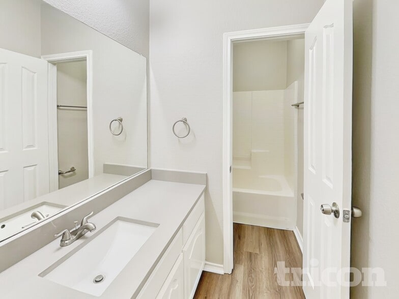 Building Photo - 1441 Melanie Trail