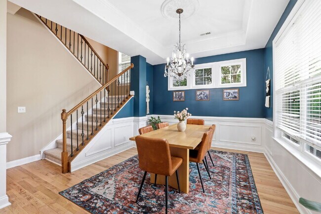 Building Photo - Welcome Home to 8626 Sagekirk Ct