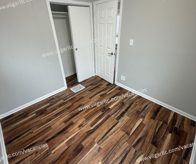 Building Photo - 2-Bedroom • 1-Bathroom Home