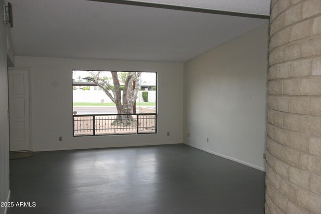 Building Photo - 5678 N 12th St