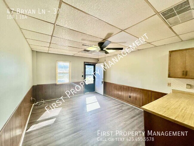 Building Photo - 47 Bryan Ln