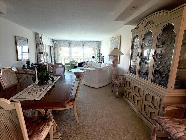 Building Photo - 7897 Sailboat Key Blvd S