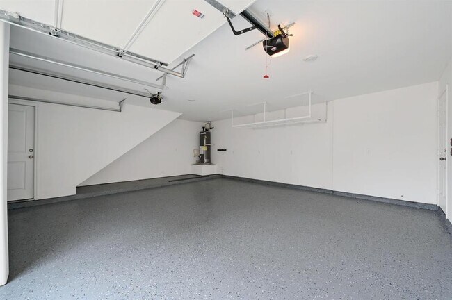 Building Photo - 167 Rioja