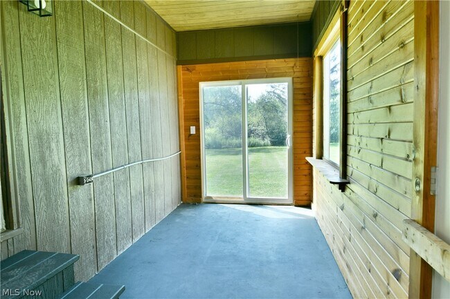 Building Photo - 5794 Merwin Chase Rd