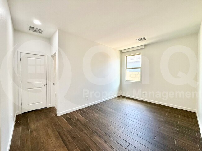 Building Photo - 4140 S Nano