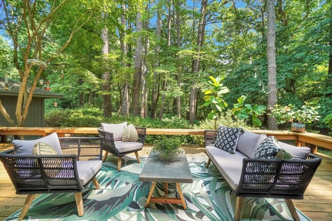 Building Photo - A Custom Home in Linkhorn Cove - 1-Acre Wo...