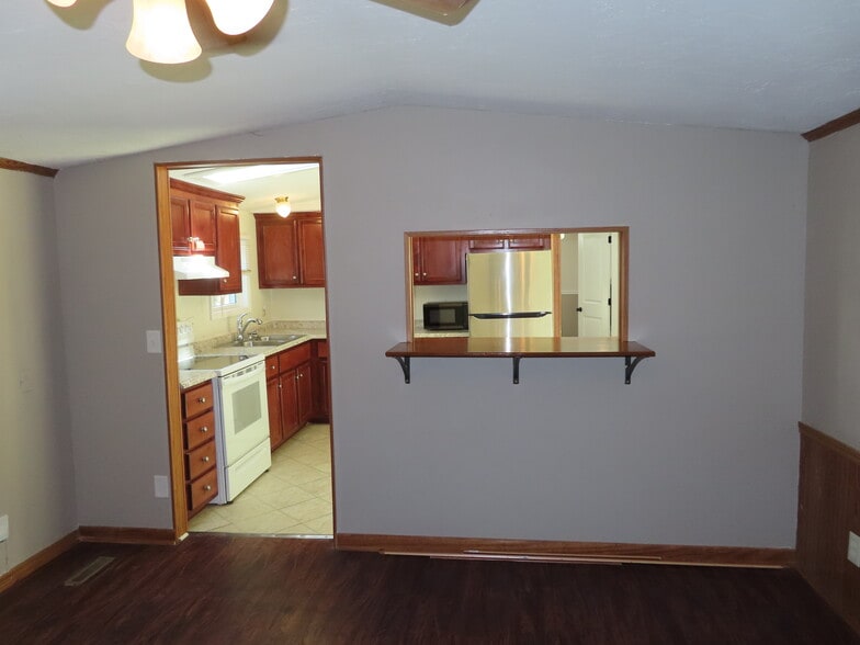 Building Photo - 220 Arkansas Ave