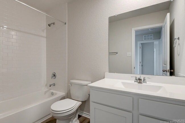 Building Photo - 13766 Birch Xing