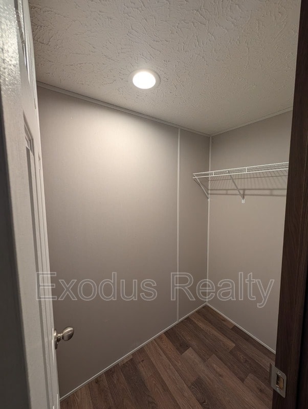 Building Photo - 20 Gibbs Rd