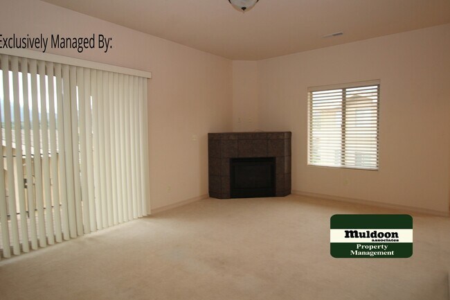 Building Photo - 1590 Little Bear Creek Point