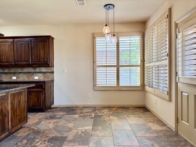 Building Photo - 1409 San Miguel Ct