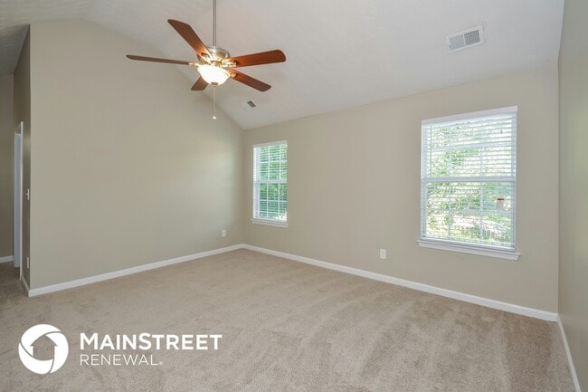 Building Photo - 7641 Garnet Dr