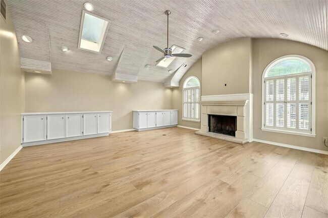 Building Photo - 6707 Troll Haven