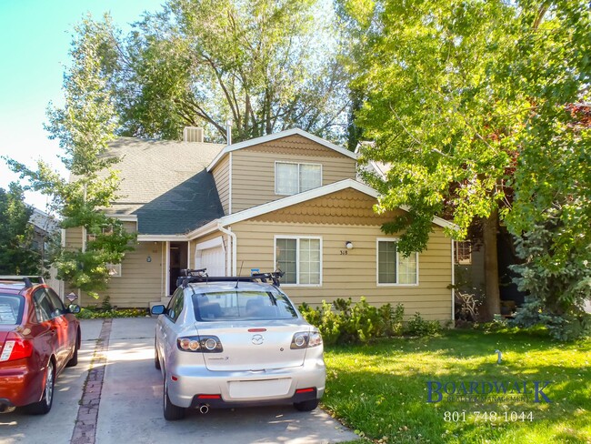 Building Photo - Awesome 4 Bedroom in Salt Lake City!