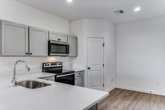 Building Photo - 11240 W 35th St S