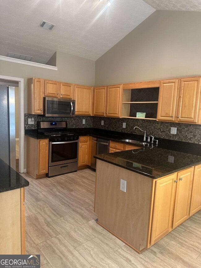 Building Photo - 4138 Deer Springs Way