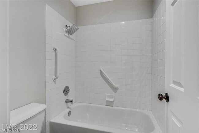 Building Photo - 1795 Lily Pond Cir