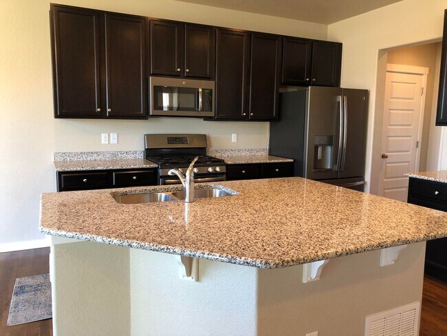 Building Photo - 6996 Tullamore Dr