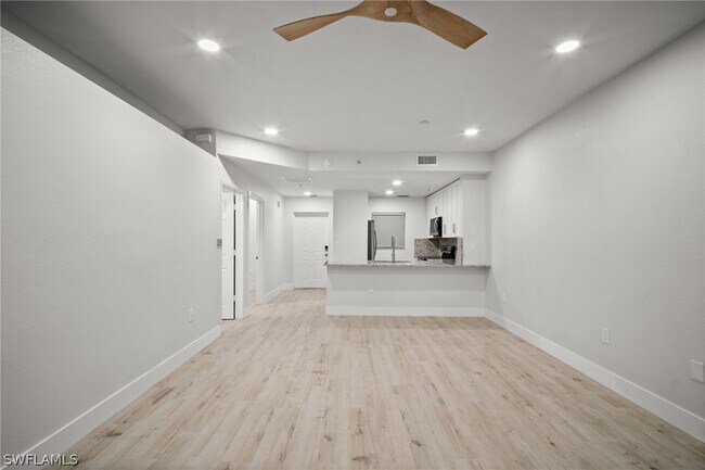 Building Photo - 4450 Botanical Pl Cir