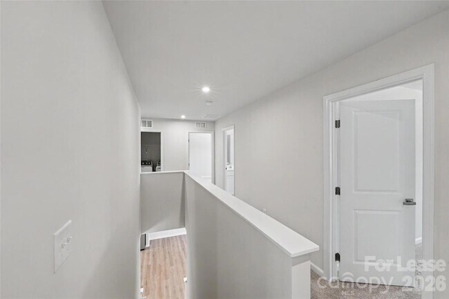 Building Photo - 10051 Florentine Wy