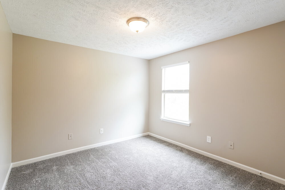 Building Photo - 1096 Shire Dr
