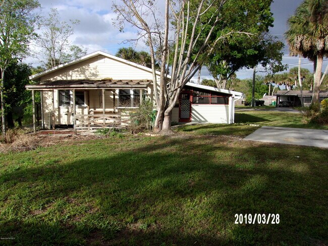 Primary Photo - 6500 June Dr