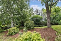 Building Photo - 5BD/3BA Beautiful House in South Burlington