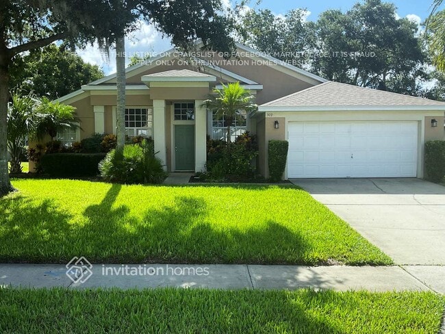 Building Photo - 305 Englenook Dr