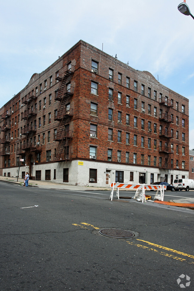 Building Photo - 1589-1591 E 172nd St