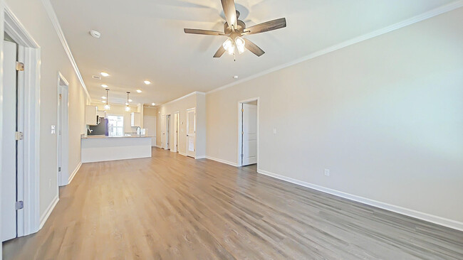 Building Photo - 5082 Samuel Rd