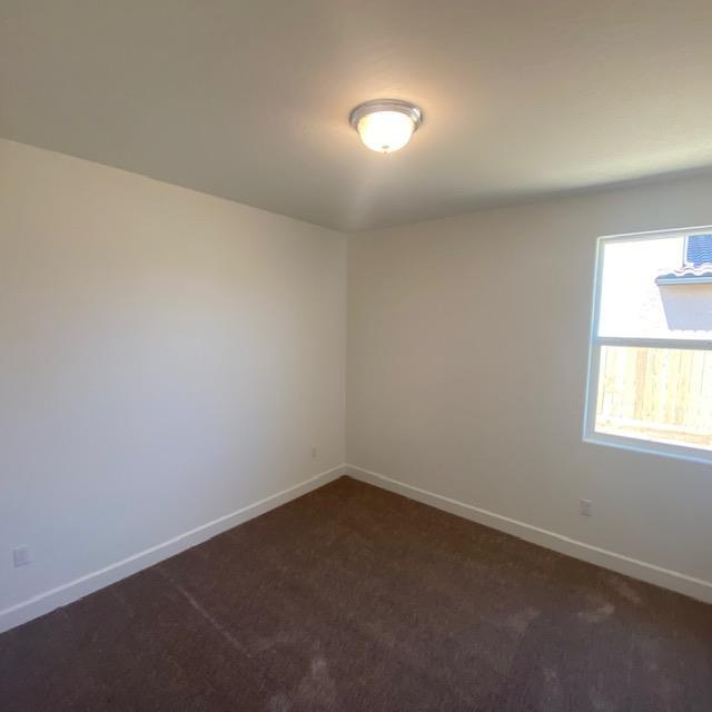 Building Photo - 2693 N McKelvey Ave