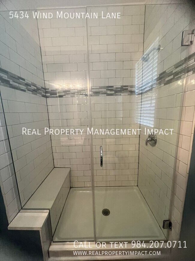 Building Photo - 5434 Wind Mountain Ln