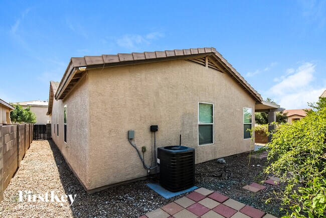 Building Photo - 9229 N Centipede Ave