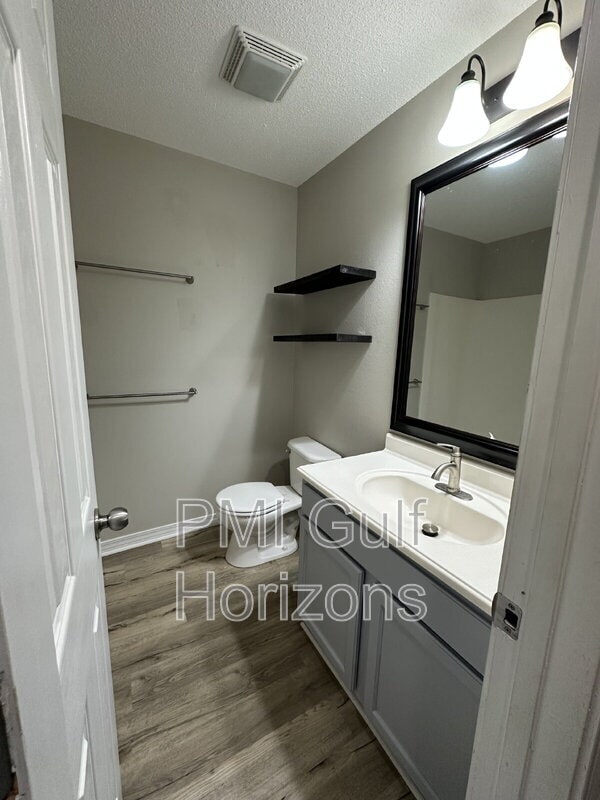 Building Photo - 3356 La Leyenda Ct