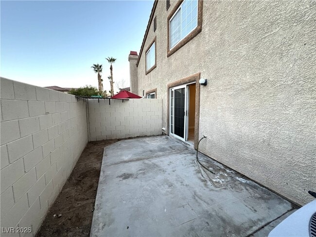 Building Photo - 7701 Almeria St