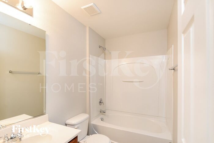 Building Photo - 3813 Shepway Loop