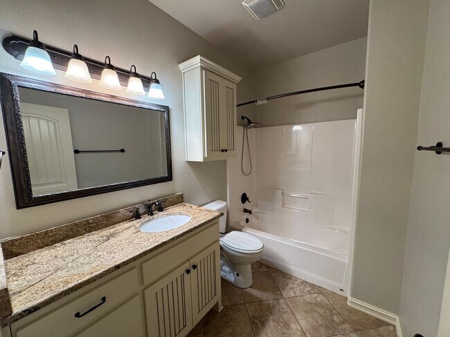 Building Photo - BIXBY - 3 bed, 2 bath, 3 car garage!!