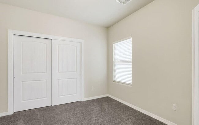 Building Photo - 2911 Aragon Ave