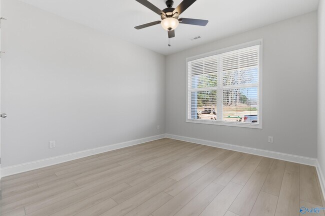 Building Photo - 108 Evergreen Ml Ln