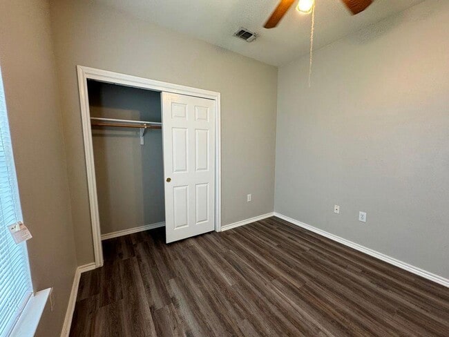 Building Photo - 1717 Constantino Cir