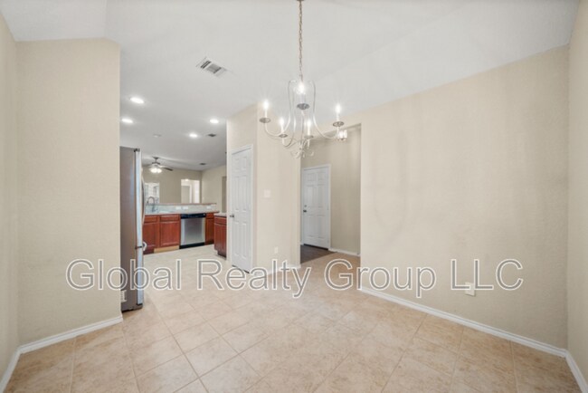 Building Photo - 3113 Muntjac