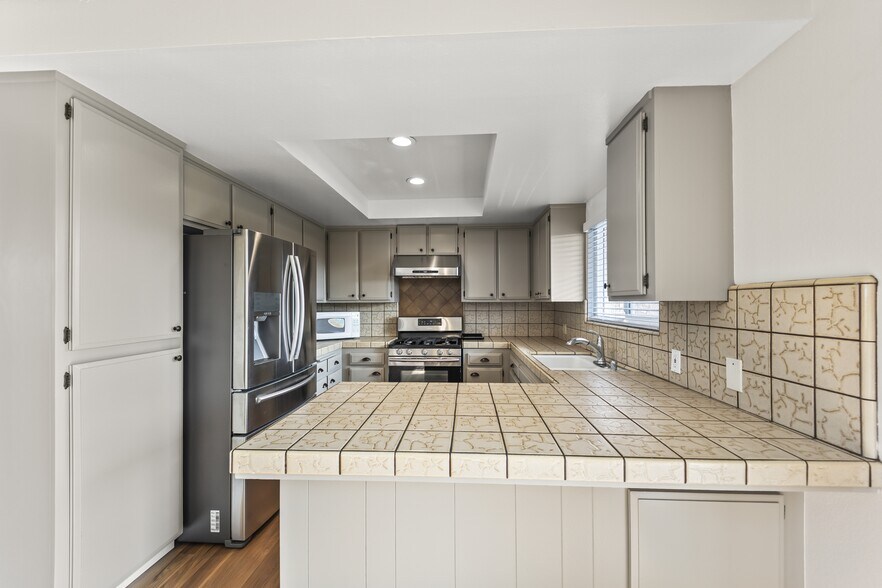 Building Photo - 4440 167th St