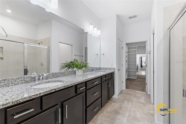 Building Photo - 13456 Stoddart Ave