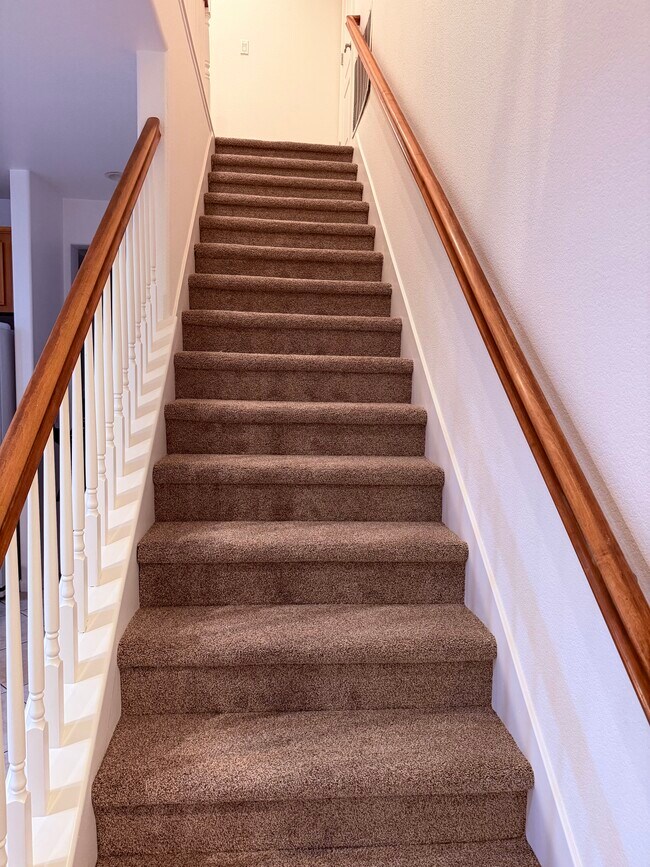 Building Photo - 252 W Terraza Way