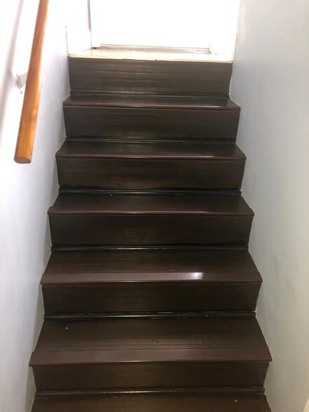 Building Photo - 7795 Grande St