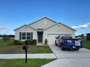 Building Photo - 3097 NE 43rd Rd
