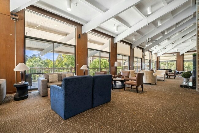 Building Photo - 300 N Civic Dr